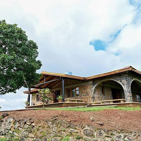 Eze Nof - A Hilltop Villa With 360º Water View Nashik Exterior photo