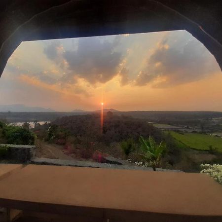 Eze Nof - A Hilltop Villa With 360º Water View Nashik Exterior photo