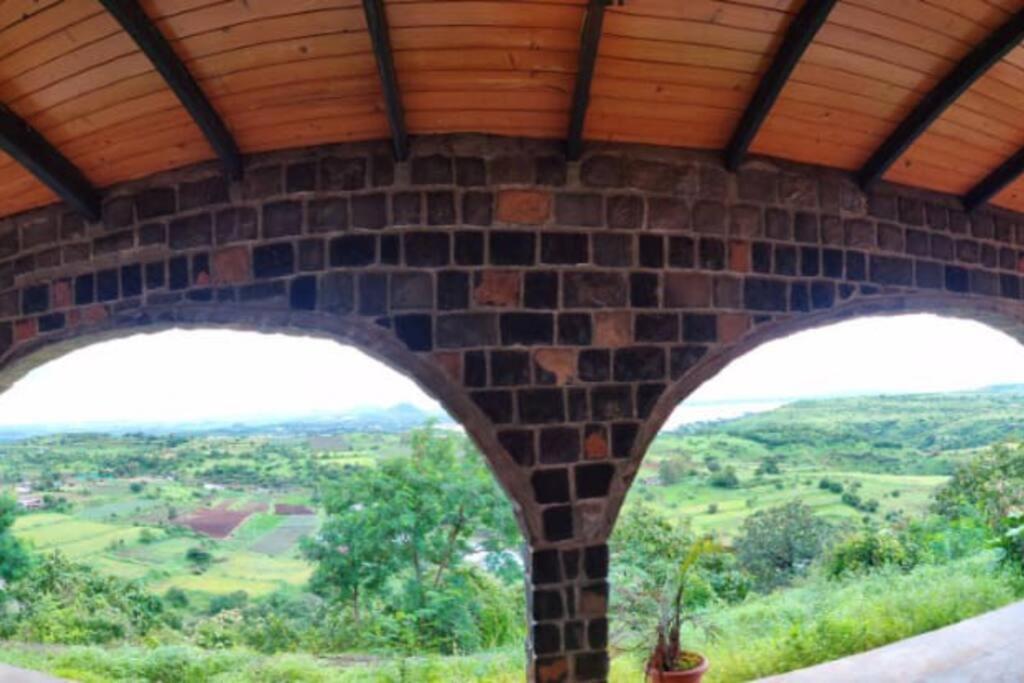 Eze Nof - A Hilltop Villa With 360º Water View Nashik Exterior photo