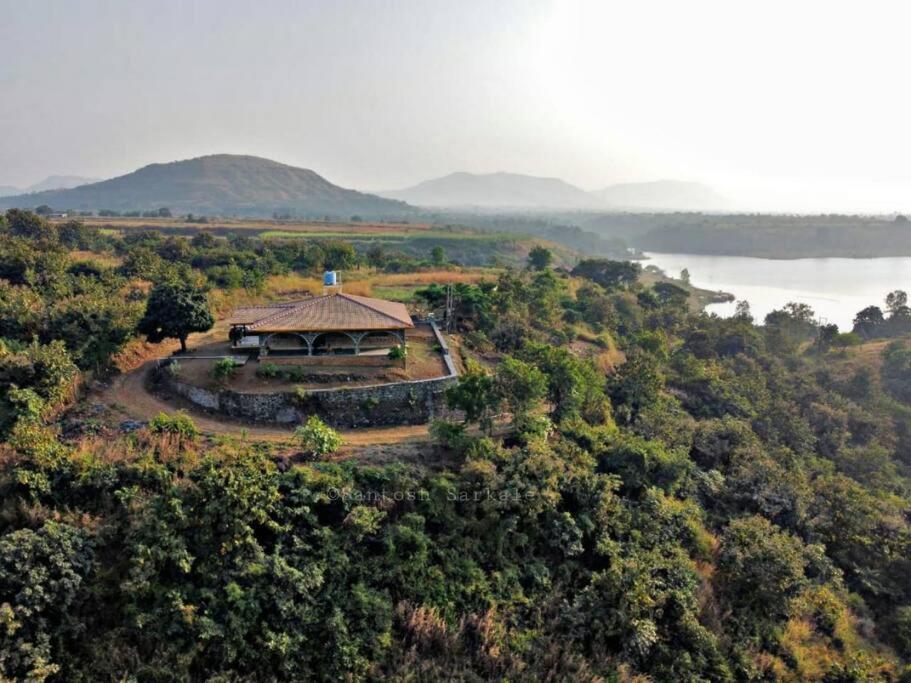 Eze Nof - A Hilltop Villa With 360º Water View Nashik Exterior photo