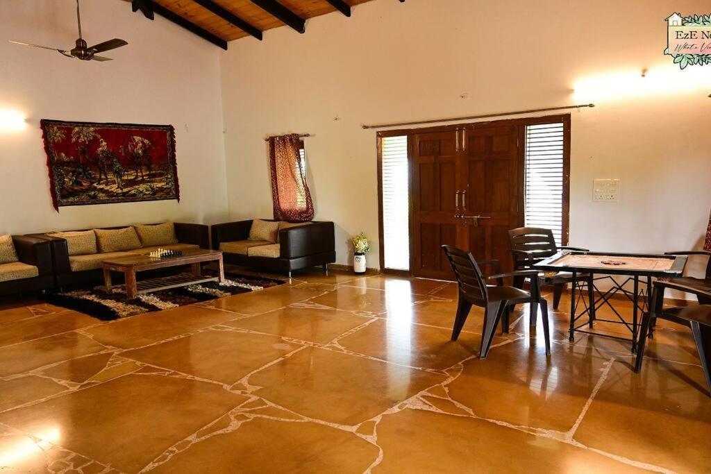 Eze Nof - A Hilltop Villa With 360º Water View Nashik Exterior photo