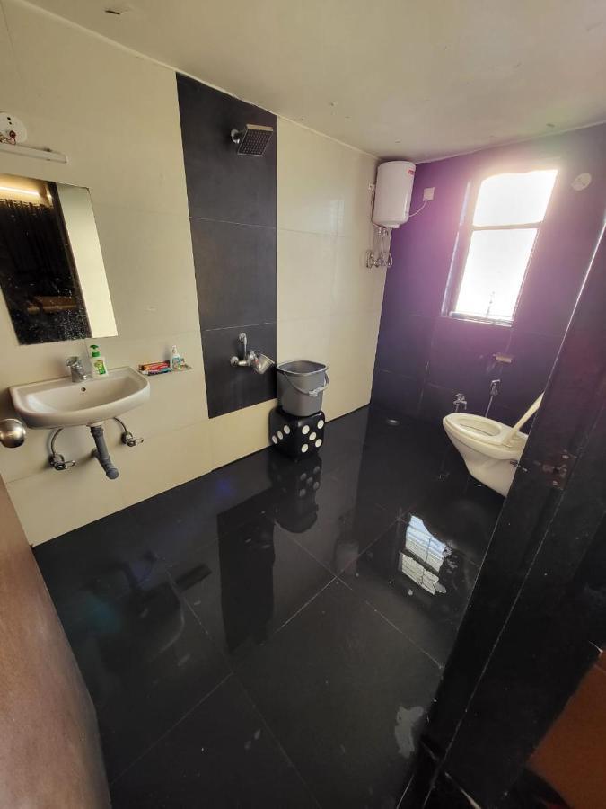 Eze Nof - A Hilltop Villa With 360º Water View Nashik Exterior photo